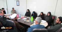 در جلسه شورای اقامه نماز در استان مرکزی عنوان شد:

بررسی ظرفیت های نماز جماعت و راهکار حضور پرشور دانشجویان در فریضه نماز 2