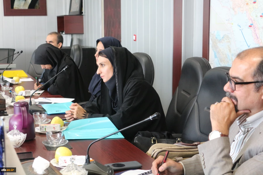 اولین جلسه شورای مشورتی پزشکان برگزار شد. 2