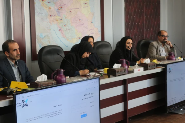 اولین جلسه شورای مشورتی پزشکان برگزار شد. 7