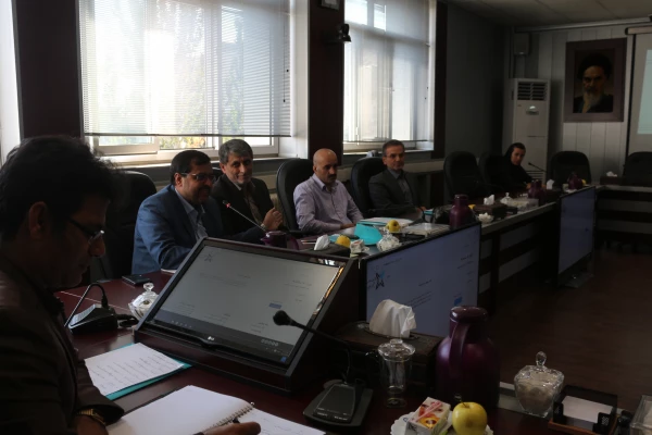 اولین جلسه شورای مشورتی پزشکان برگزار شد. 9