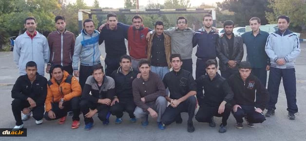 در پردیس علامه امینی(ره)برگزار شد:

 مراسم گرامیداشت هفته تربیت بدنی 
 3