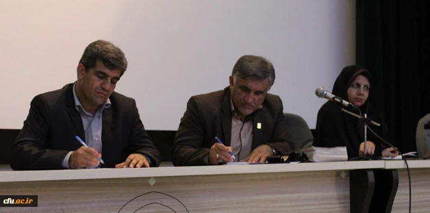 نشست دانشجومعلمان بوشهر با معاون دانشجویی دانشگاه فرهنگیان 3