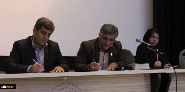 نشست دانشجومعلمان بوشهر با معاون دانشجویی دانشگاه فرهنگیان 4