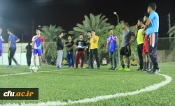 به مناسبت هفته تربیت بدنی :

برگزاری مسابقات فوتبال در دانشگاه فرهنگیان هرمزگان 3