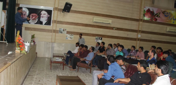 در پردیس شهید بهشتی برگزار شد:

 انتخابات شورای صنفی – رفاهی دانشجویان مسئولین  5