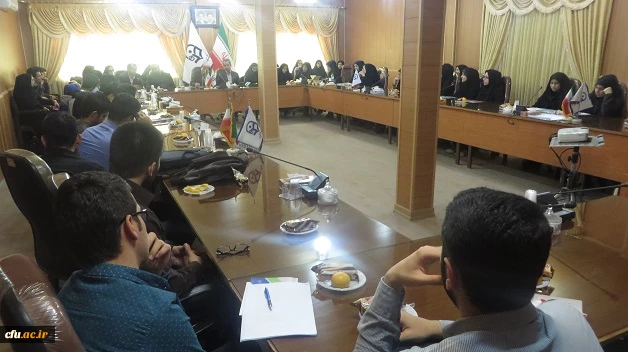 در دانشگاه فرهنگیان همدان انجام شد:

همایش ادبی بزرگداشت مرحوم قیصر امین پور 
 2