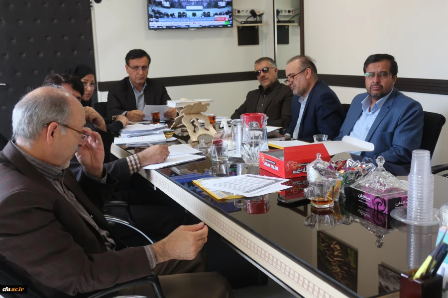 دوازدهمین جلسه شورای بررسی موارد خاص سازمان مرکزی برگزاری شد 7