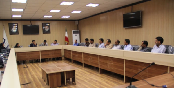 مدیر کل مشاوره و بهداشت دانشگاه فرهنگیان در بازدید از پردیس های استان هرمزگان گفت:

توانمند سازی دانشجو معلمان در حوزه آسیب های اجتماعی موجب سلامت روان دانش آموزان می شود 3