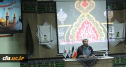 با حضور پژوهشگرادبیّات پایداری کشور برگزار شد:

نشست بصیرتی فرهنگ و هنر ادب پایداری در دانشگاه فرهنگیان اردبیل 
 4