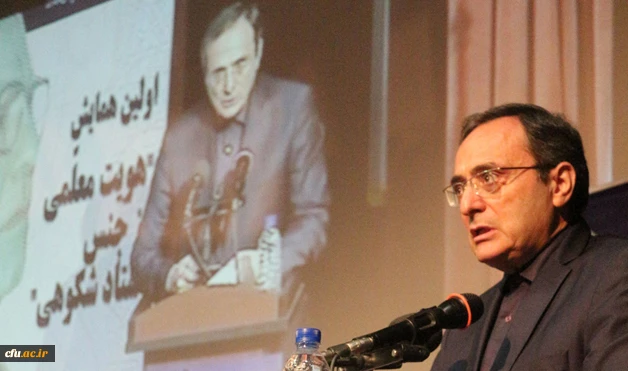 دکتر مهرمحمدی در نخستین همایش هویت معلمی:

معلم را نباید یک رخداد رفع تکلیفی بدانیم/تاکید بر مدار یادگیری برای معلمی/بقا در یادگیری برای معلمان کلید کار است 7