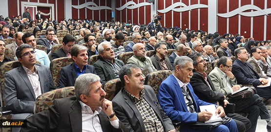 دکتر مهرمحمدی در نخستین همایش هویت معلمی:

معلم را نباید یک رخداد رفع تکلیفی بدانیم/تاکید بر مدار یادگیری برای معلمی/بقا در یادگیری برای معلمان کلید کار است 8