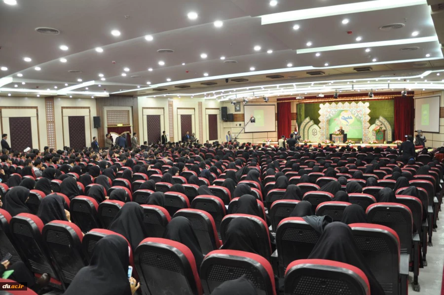 در جشنواره ملی قرآن و عترت مطرح شد:

قرآن، معیار مستحکم هدایت و جهت دادن افکار انسان  ها 8