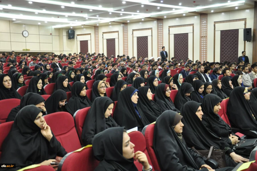 در جشنواره ملی قرآن و عترت مطرح شد:

قرآن، معیار مستحکم هدایت و جهت دادن افکار انسان  ها 9