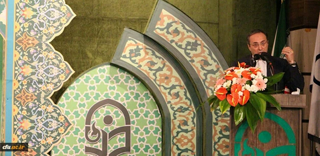 در جشنواره ملی قرآن و عترت مطرح شد:

قرآن، معیار مستحکم هدایت و جهت دادن افکار انسان  ها 12