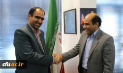 در راستای اجرایی کردن تفاهم نامه فی مابین انجام شد:

نشست مسئولان دانشگاه فرهنگیان استان یزد  با کانون پرورش فکری کودکان و نوجوانان
 5