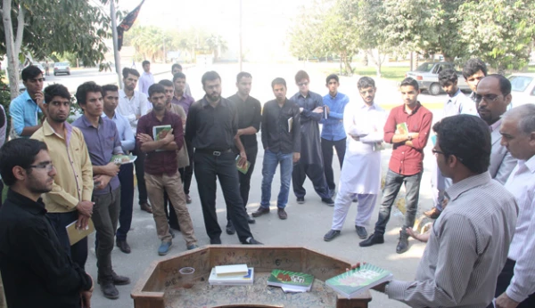 به مناسبت هفته کتاب و کتابخوانی در دانشگاه فرهنگیان هرمزگان برگزار شد:

تریبون دانشجویی با عنوان " کتاب بخوانبد و به اشتراک بگذارید
 2