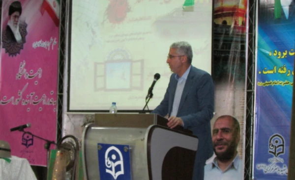 در پردیس شهید باهنر برگزارشد: 

اولین یادواره شهدای مدافع حرم
 4