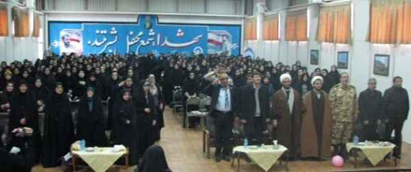 مدیر امور پردیس های استان در مراسم روز دانشجو تاکید کرد:

اهمیت ویژگی موقعیت شناسی و آگاهی دانشجویان 
 7