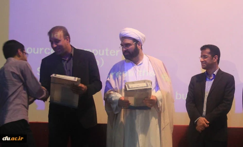 حجه الاسلام و المسلمین ذاکری در مراسم شانزدهم آذر در دانشگاه فرهنگیان هرمزگان:

احساسِ مسئولیت و حساسیت نسبت به امور جامعه از وظایف اصلی دانشجویان است
 5