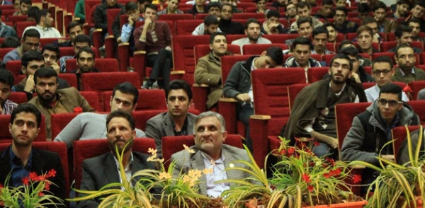 189130_2618673224_1184_789