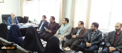 تجلیل از همکاران آموزشی پردیس های استان مرکزی