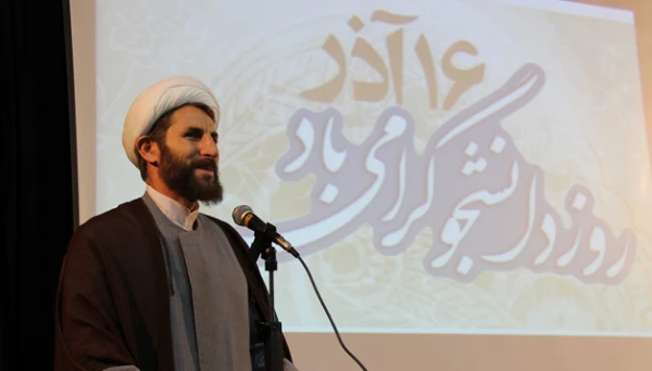 مدیرکل آموزش و پرورش استان اردبیل در  مراسم گرامیداشت روزدانشجو گفت:

کسب انگیزه و اعتماد به نفس بالا و مهارت تدریس دانشجویان، در سایه فضای بالنده دانشگاه فرهنگیان است. 
 2