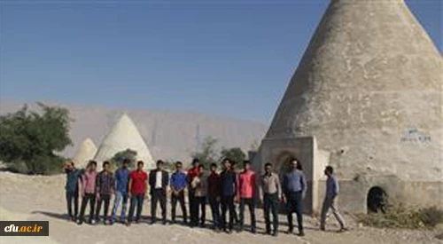 به مناسبت روز دانشجو در پردیس شهید بهشتی هرمزگان برگزار کرد:

نشست تحلیلی نقش جنبش های دانشجویی در تحولات ایران معاصر 2