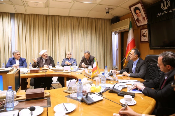 وزیر آموزش و پرورش در جلسه شورای معاونان دانشگاه فرهنگیان:

دانشگاه فرهنگیان باید معلمانی پژوهشگر تربیت کند 7