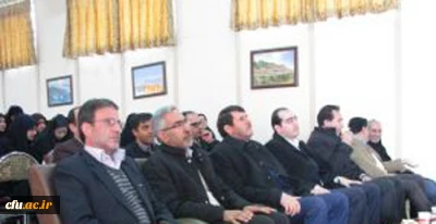 به مناسبت هفته پژوهش در در پردیس فاطمه الزهرا(س) تبریز برگزار شد:

همایش تبیین پرسش مهر 17 ریاست جمهوری