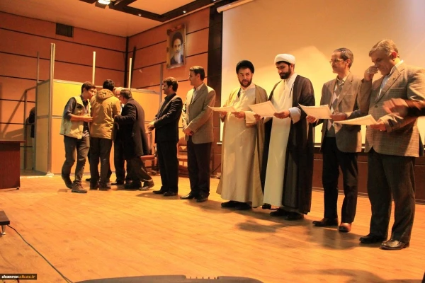 حضور دکتر قنبری در مراسم روز دانشجو در پردیس چمران تهران 4