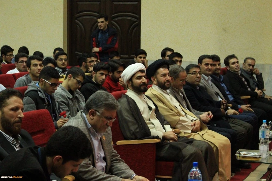 حضور دکتر قنبری در مراسم روز دانشجو در پردیس چمران تهران 7