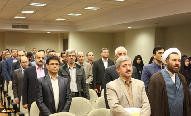 قائم مقام دانشگاه در اجلاس مدیران استانی و سرپرستان پردیس ها و مراکز:

لزوم توجه به اصل مدیریت مشارکتی در دانشگاه فرهنگیان بیش از سایر دانشگاه هاست 3