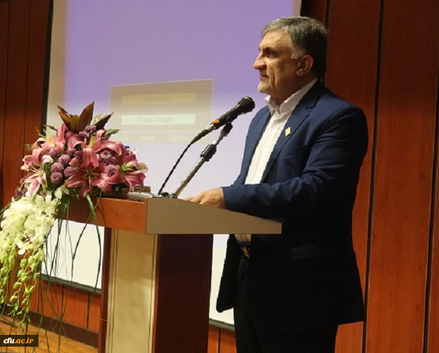 قائم مقام دانشگاه در اجلاس مدیران استانی و سرپرستان پردیس ها و مراکز:

لزوم توجه به اصل مدیریت مشارکتی در دانشگاه فرهنگیان بیش از سایر دانشگاه هاست 7