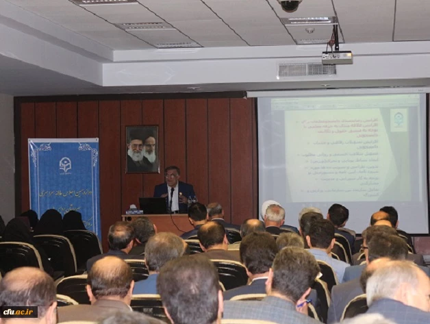 قائم مقام دانشگاه در اجلاس مدیران استانی و سرپرستان پردیس ها و مراکز:

لزوم توجه به اصل مدیریت مشارکتی در دانشگاه فرهنگیان بیش از سایر دانشگاه هاست 8