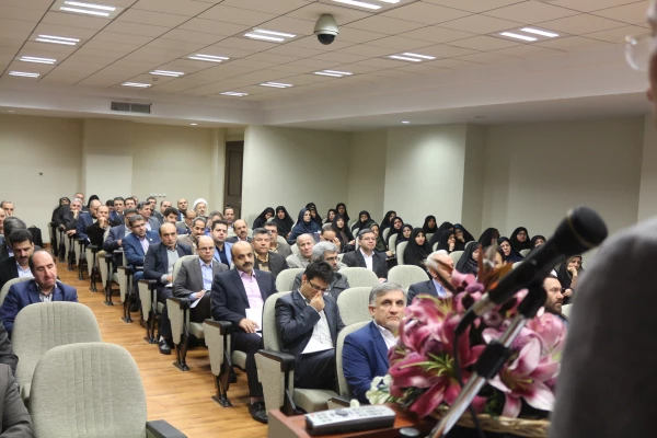 دوازدهمین اجلاس سراسرس سرپرستان پردیس ها، مراکز آموزش عالی و مدیران استانی 8