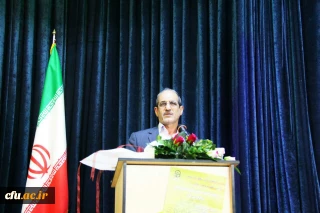 قائم مقام دانشگاه فرهنگیان در مراسم تجلیل از پژوهشگران برتر: 

 روحیه پژوهشگری یکی از نیازهای اساسی در نظام دانشگاهی کشور