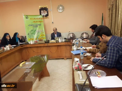 دکتر تاجیک اسمعیلی قائم مقام دانشگاه فرهنگیان کشور در جمع اصحاب رسانه اصفهان:

دانشجوی دانشگاه فرهنگیان باید بتواند پژوهشگر و پژوهشگر پرور باشد