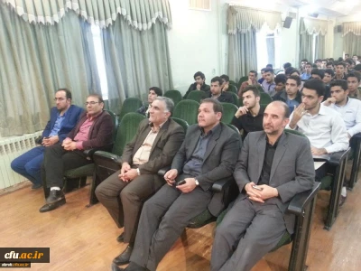 حضور دکتر عباس قنبری معاون محترم دانشجویی دانشگاه فرهنگیان در جمع صمیمی دانشجو معلمان پردیس شهید رجایی فارس