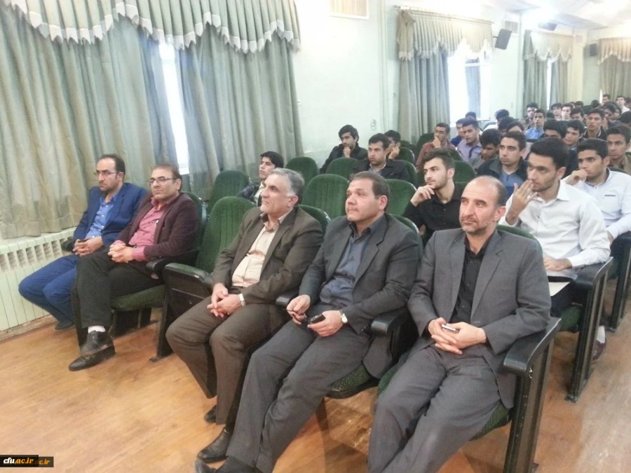 حضور دکتر عباس قنبری معاون محترم دانشجویی دانشگاه فرهنگیان در جمع صمیمی دانشجو معلمان پردیس شهید رجایی فارس 2