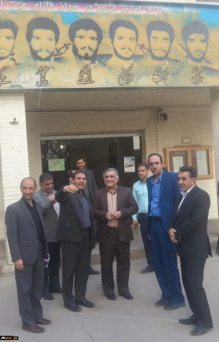 حضور دکتر عباس قنبری معاون محترم دانشجویی دانشگاه فرهنگیان در جمع صمیمی دانشجو معلمان پردیس شهید رجایی فارس 4