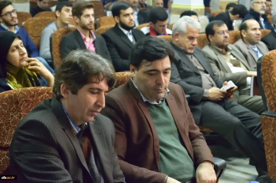 اولین همایش "چالش ها و فرصت های دانشجویی" در پردیس شهید مفتح برگزار شد. 5