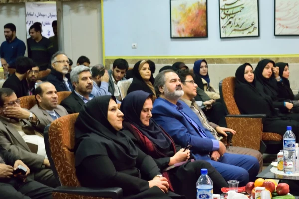 اولین همایش "چالش ها و فرصت های دانشجویی" در پردیس شهید مفتح برگزار شد. 7