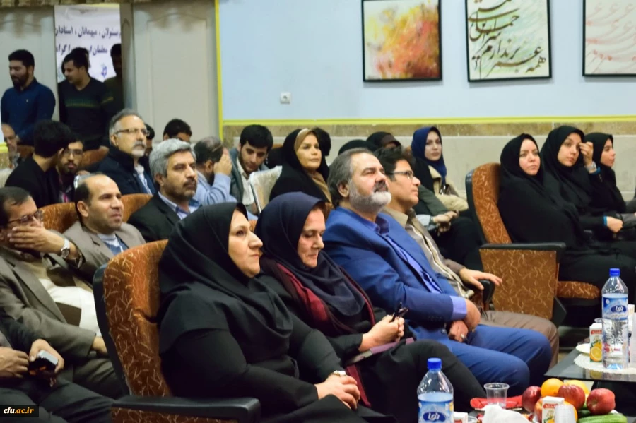 اولین همایش "چالش ها و فرصت های دانشجویی" در پردیس شهید مفتح برگزار شد. 7