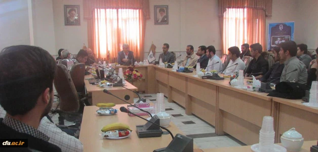 پردیس شهید باهنر اراک برگزار شد:

کارگاه آموزشی  آشنایی با قوانین و مقررات استخدامی ویژه دانشجویان ورودی مهر 95
 2