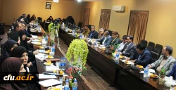 مدیر امور پردیس های استان اصفهان در کرسی یونسکو عنوان کرد:

کرسی ها منبع تولید فکر و پل ارتباطی بین دانشگاه ها، جامعه مدنی، جوامع محلی، پژوهش وسیاستگذاری است 2