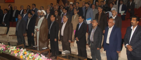 در دوره بالندگی معاونان توسعه منابع و امور دانشجویی و کارشناسان مسول امور دانشجویی دانشگاه تاکید شد:

" ارتقای سطح توانمندی، رعایت قانون، برقراری عدالت و ایجاد محیط سالم دانشگاهی " 4