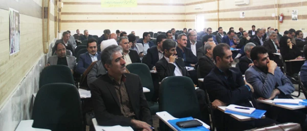 دکتر مهر محمدی سرپرست دانشگاه فرهنگیان گفت: 

ایده ال این است که در دانشگاه فرهنگیان  برخوردهای انضباطی شکل نگیرد.
 2