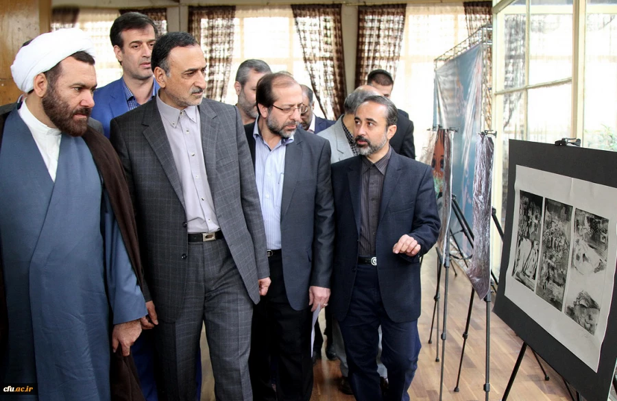 بازدید وزیر آموزش و پرورش از نمایشگاه آثار پرسش مهر

وزیرآموزش و پرورش از نمایشگاه هفدهمین پرسش مهررئیس جمهور درکانون شهید مفتح تهران بازدید به عمل آورد 3