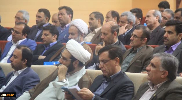 در دانشگاه فرهنگیان بندر عباس آغاز شد:
نخستین دوره سراسری بالندگی معاونان توسعه منابع و امور دانشجویی شورای انضباطی 4