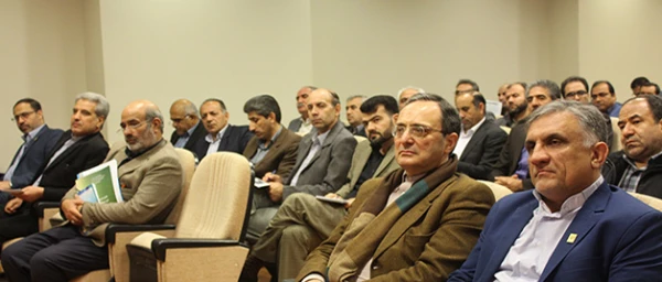 با حضور دکتر مهرمحمدی در مجتمع آدینه برگزار شد:

چهارمین نشست آموزشی – کارگاهی معاونان توسعه منابع و امور دانشجویی، هماهنگی امور 6